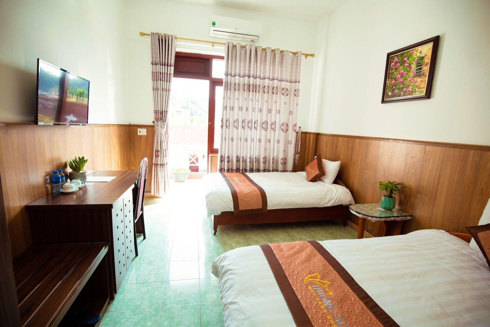 Khách sạn Hương Sen Mộc Châu 3