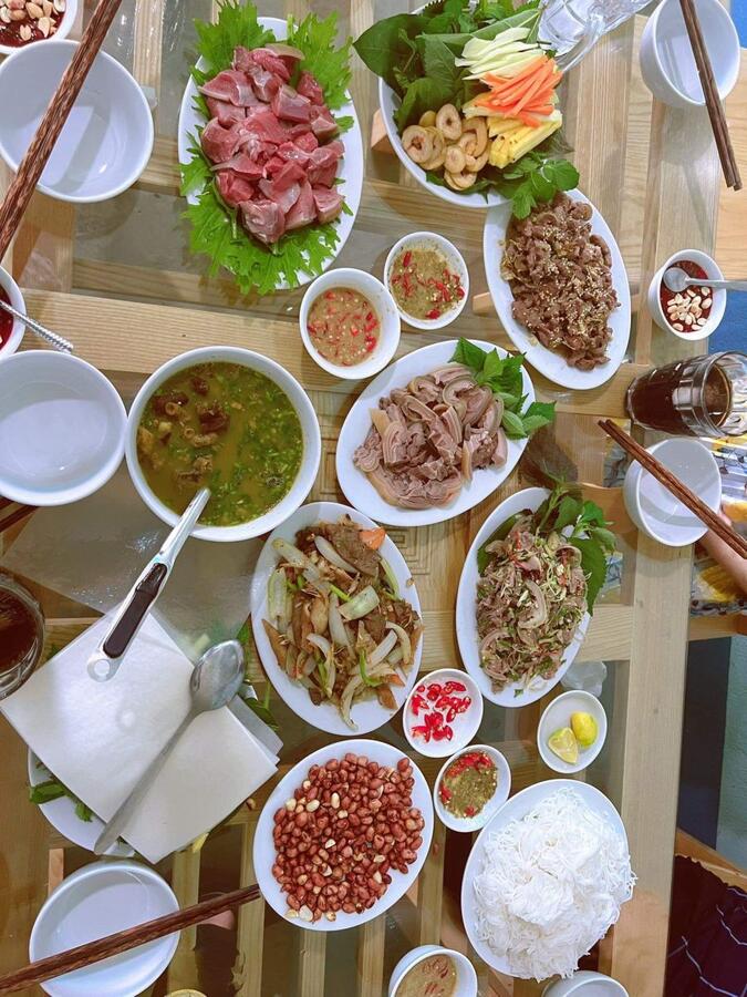Nhà hàng Lẩu Dê Lành Luyến 82 2