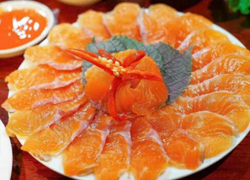 Nhà hàng cá hồi Xuân Bắc 3