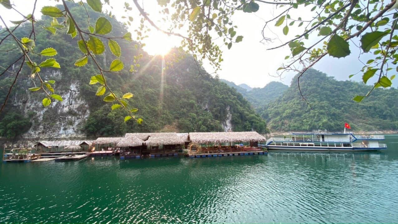 Vịnh Uy Phong 5